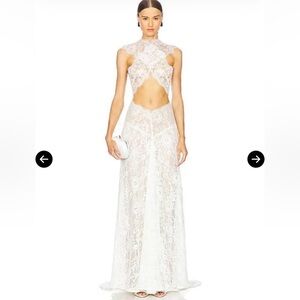 NWT Bronx and Banco Naia Lace Gown